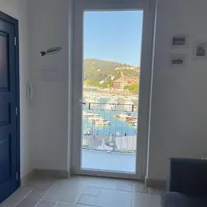 Ventidue - Fronte Mare Apartment