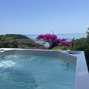 Il Mare Blu Apartment